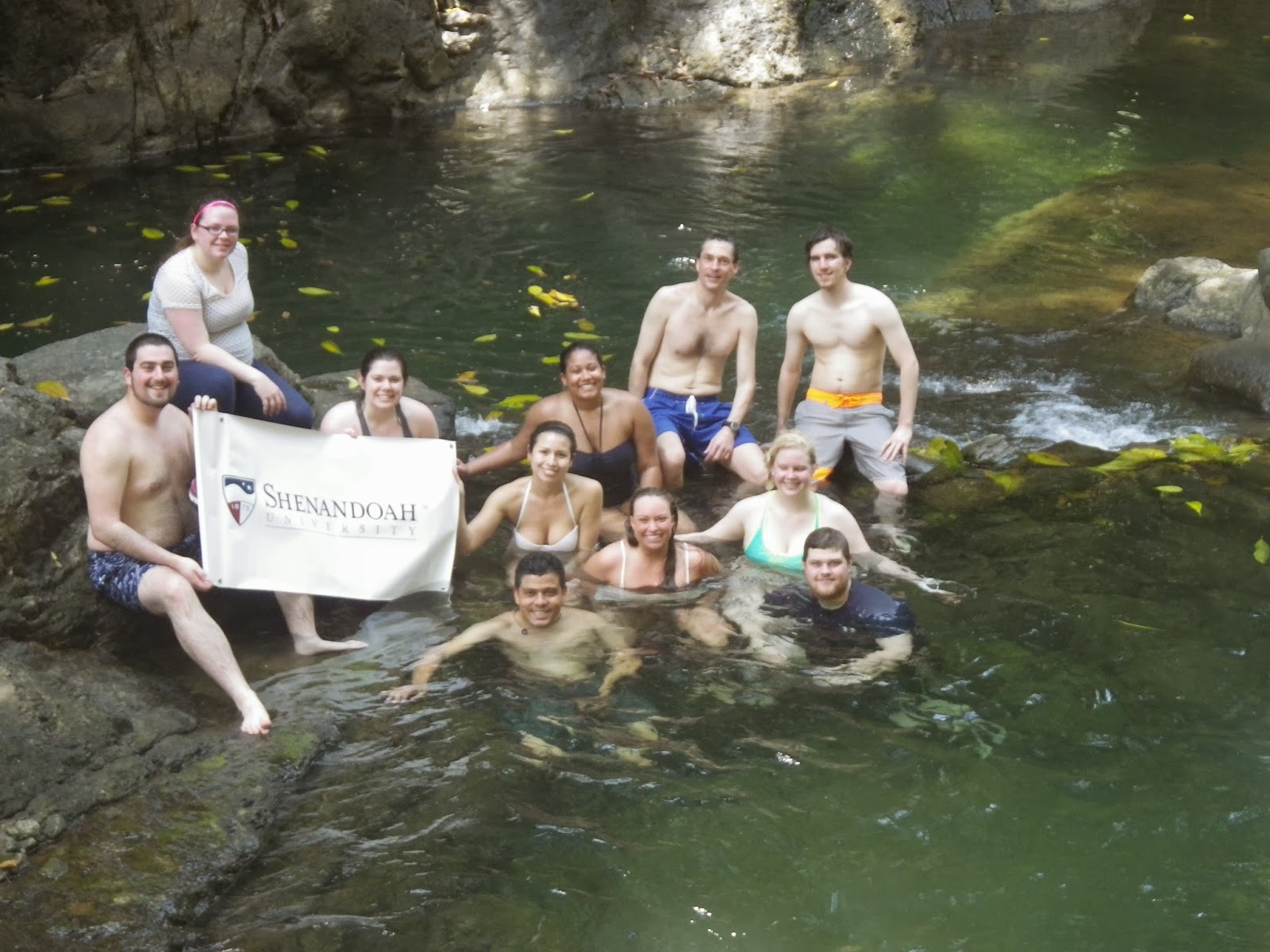 Breath Taking GCP Costa Rica - group swimming