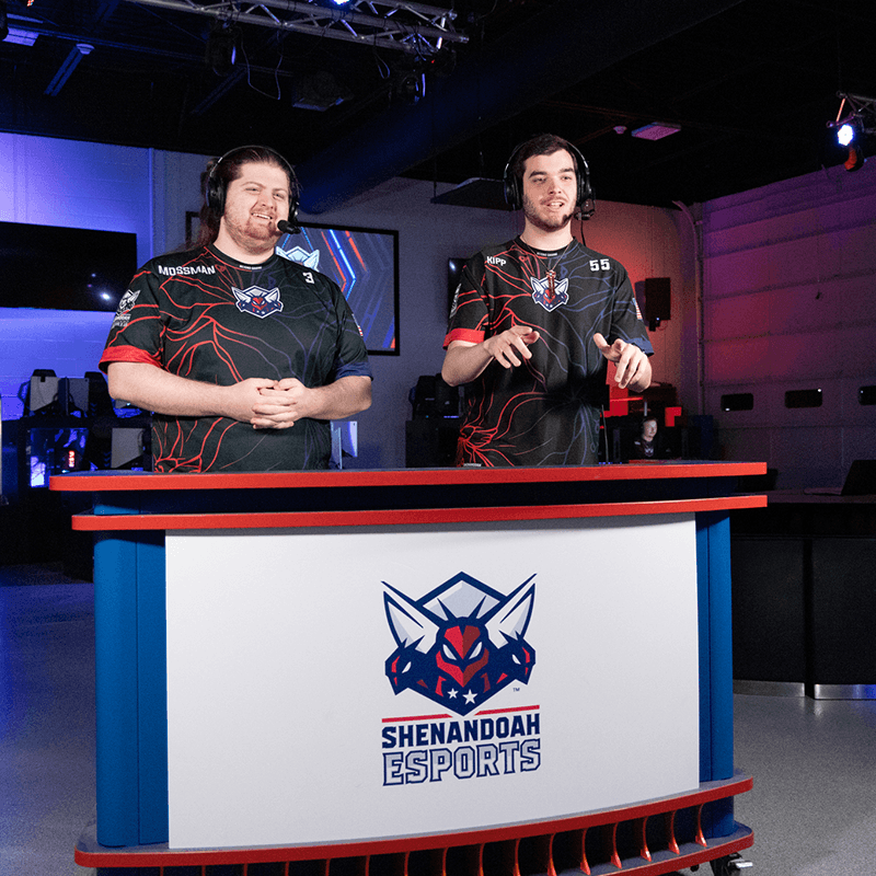 Esports broadcasting students