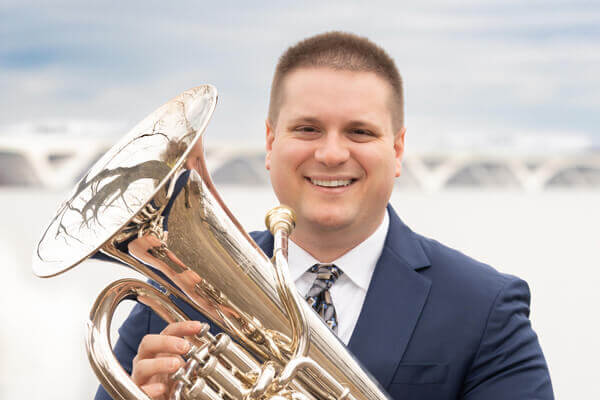 Erik Lundquist