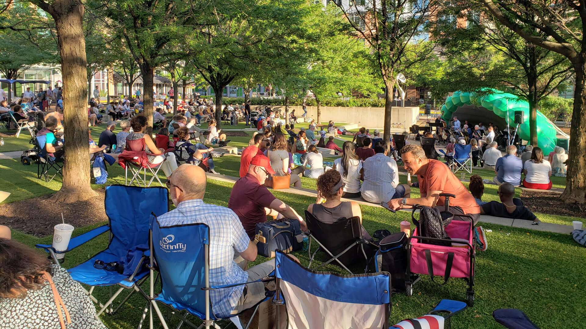 Sunday Art in the Park Series