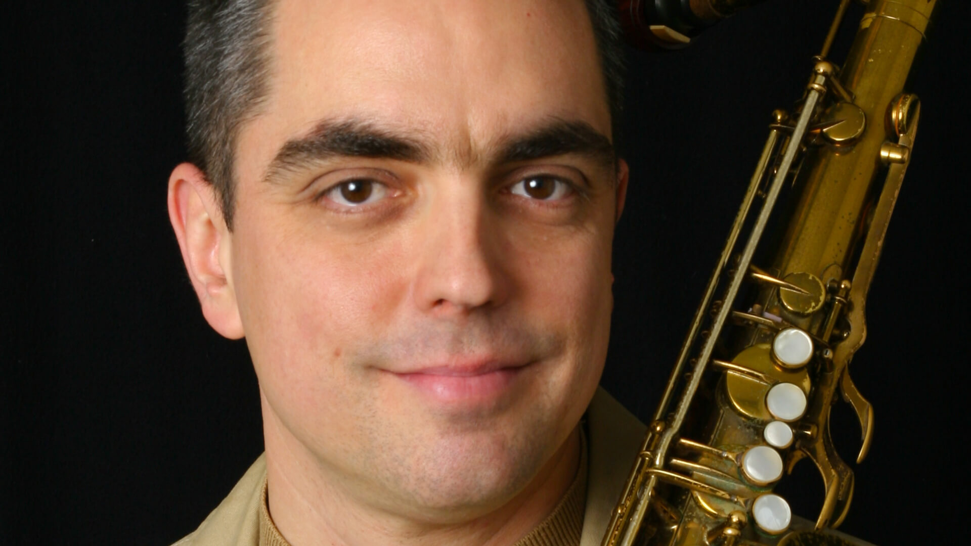 Luis Hernandez