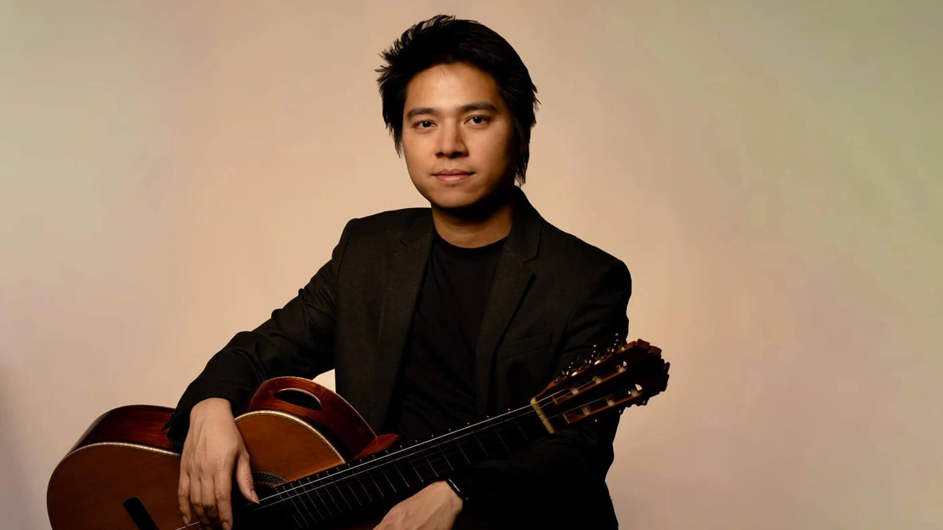 An Tran, guitar