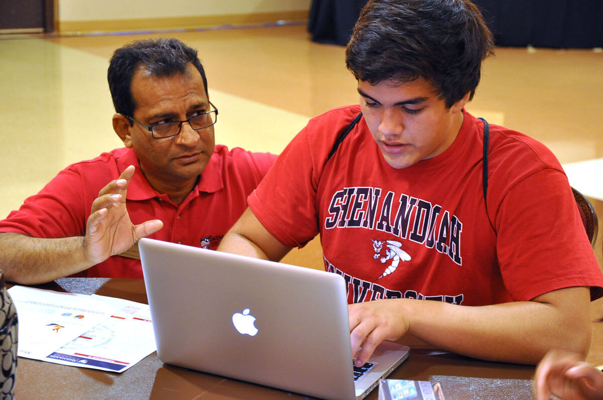 Two Shenandoah University Programs Named Apple Distinguished Programs