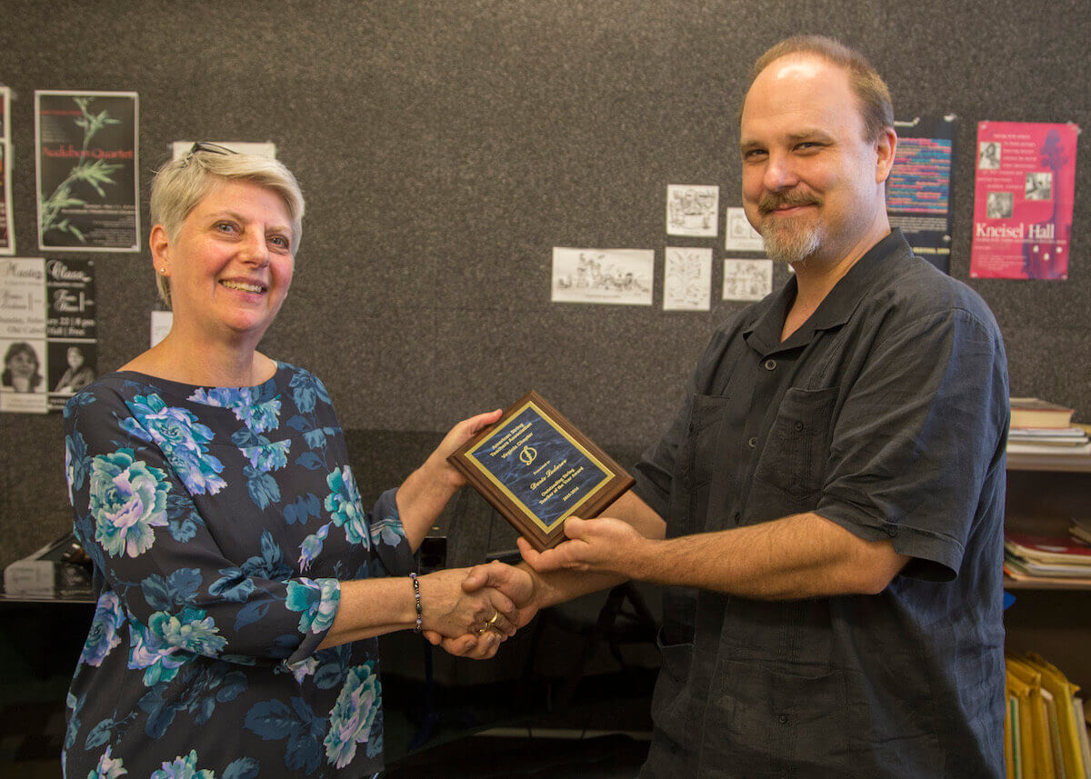 Lederer Named VASTA’S 2015 Outstanding String Teacher