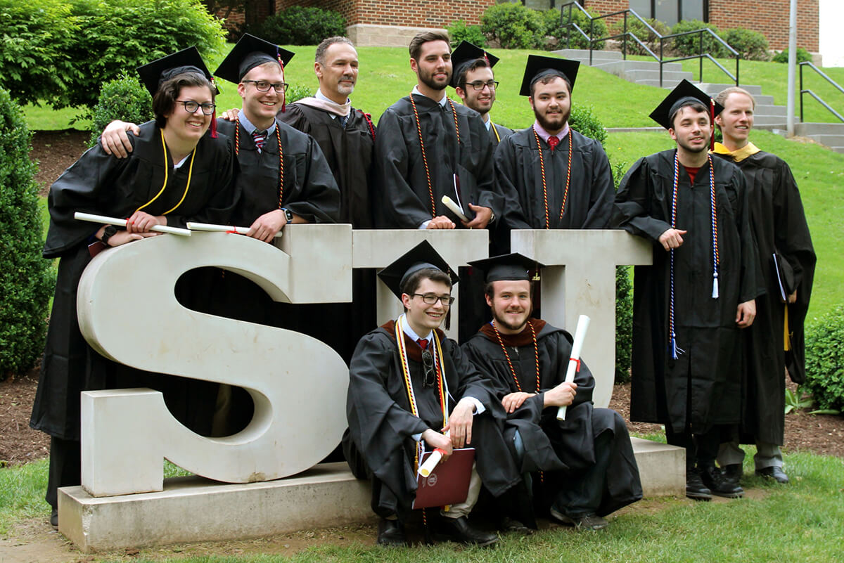 Shenandoah University to Celebrate 1,328 at May 13 Commencement 2017 Marks Record Year for May Graduation Applicants 