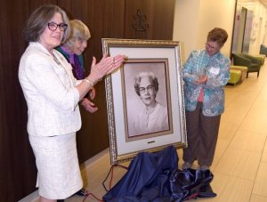 Eleanor Wade Custer portrait unveiled at Shenandoah University's nursing school