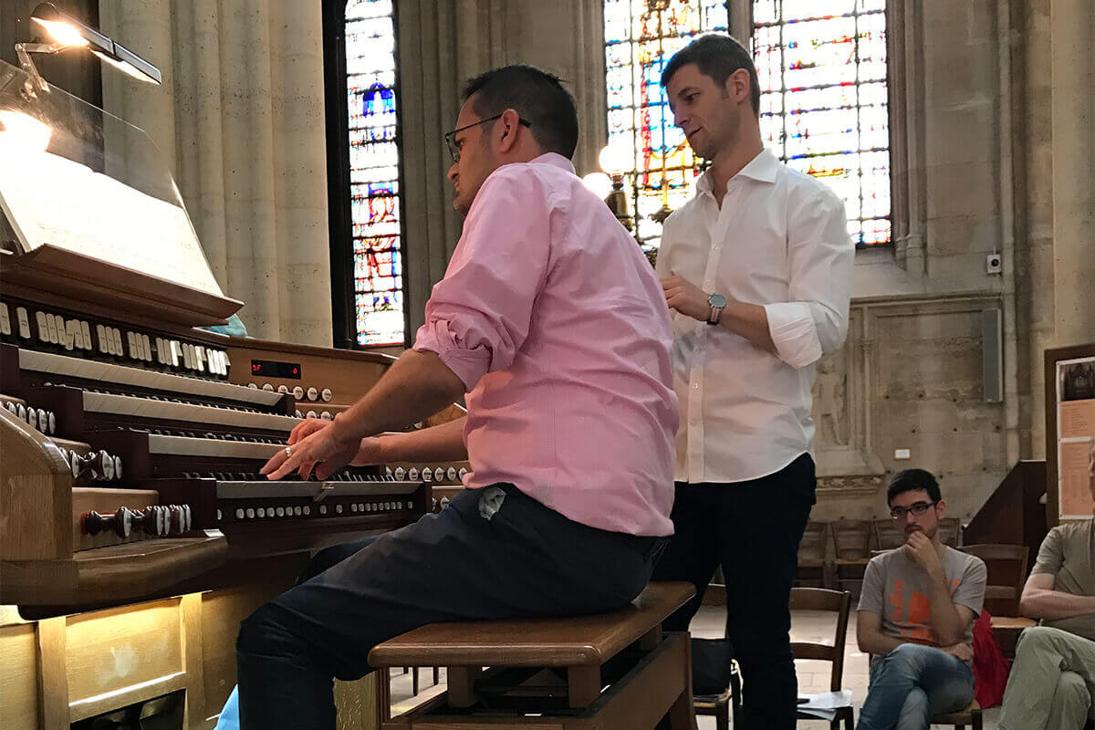 Koch ’20 Performs French Organ Masterworks in Paris