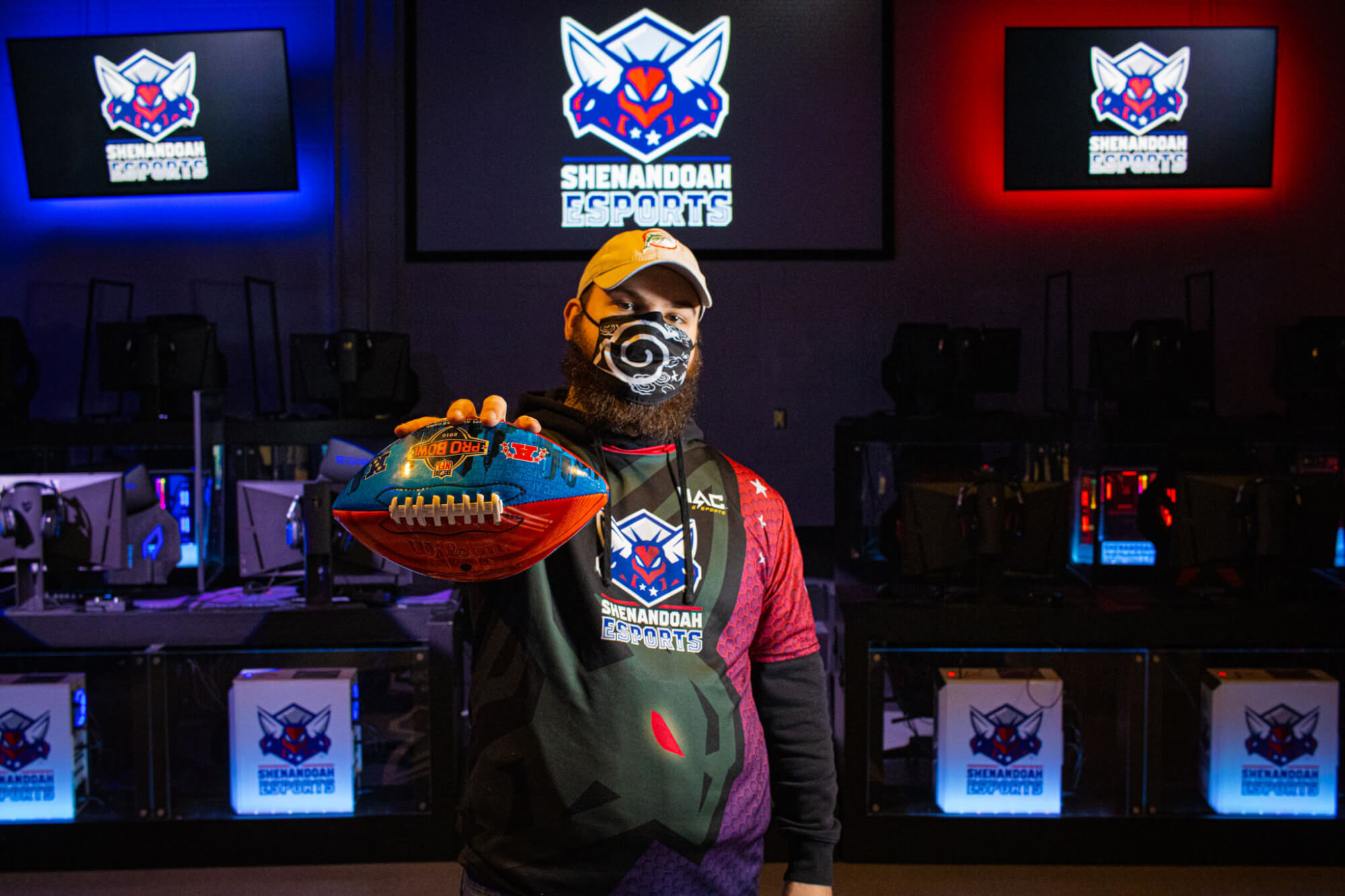 Shenandoah Student Takes Madden Skills To Esports National Championship Junior Dylan Lewis Competes April 24 Against Boise State