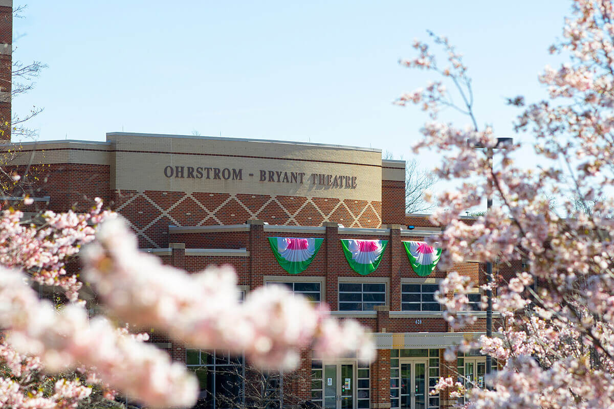 It’s Bloom Time at Shenandoah — The Bloom is Back! Celebrate Apple Blossom on campus with blooming events for students! 