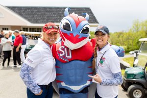 Anita Shull and Chelsea Hester