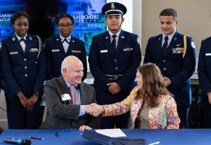 Shenandoah University, Randolph-Macon Academy MOU signing