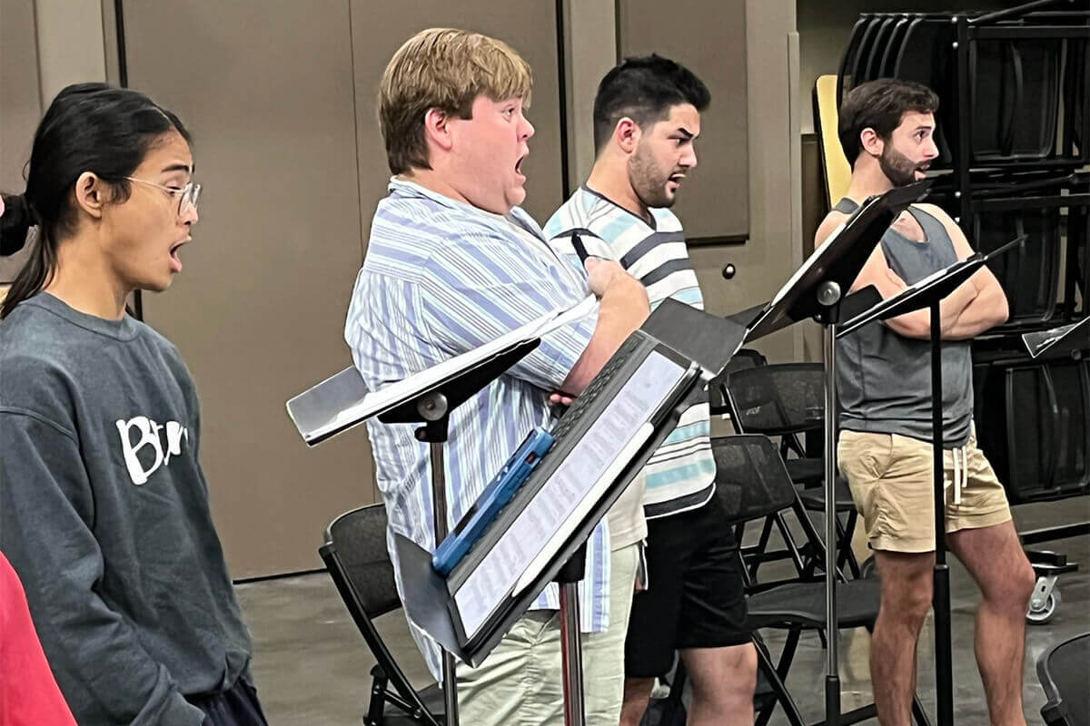 Young ’23 and Conservatory Students Participate in Des Moines Choral Festival