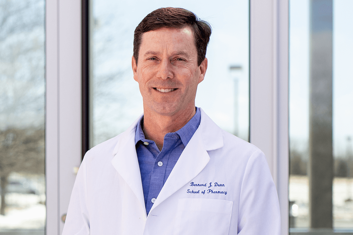 Dr. Robert Kidd Named Dean of Shenandoah University’s Bernard J. Dunn School of Pharmacy Longtime Pharmacy Program Faculty Member has Served as Interim Dean Since Fall 2021