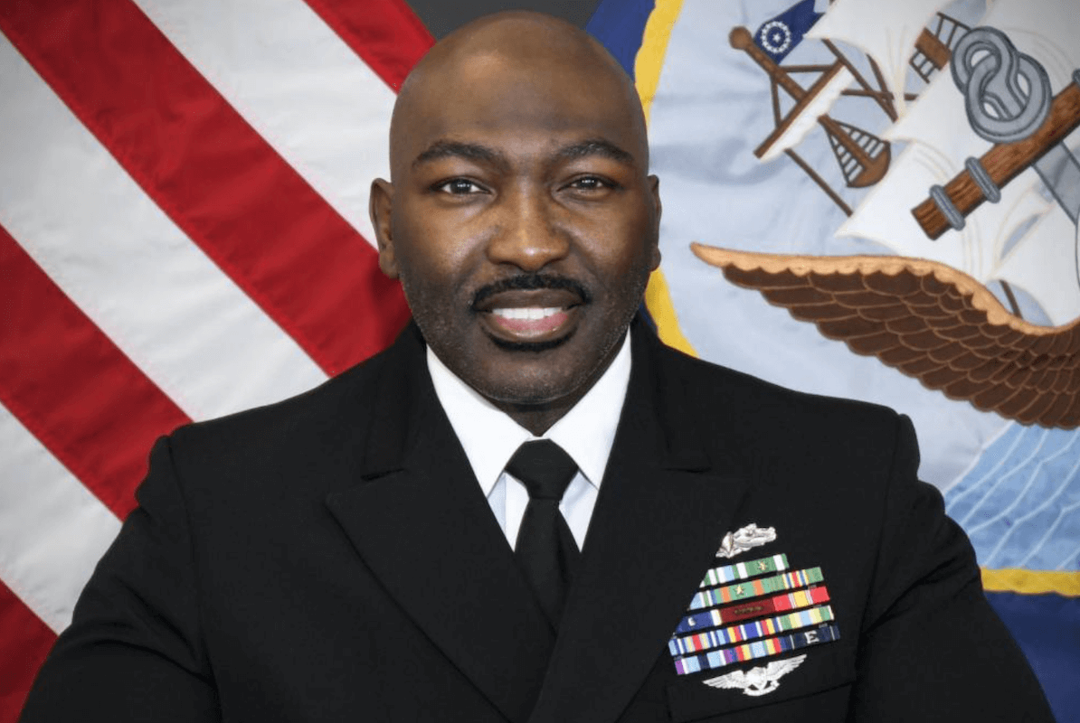 Occupational Therapy Grad Wins Military Award Kenneth Matthews '17 named Navy Medicine’s Occupational Therapy Officer of the Year 