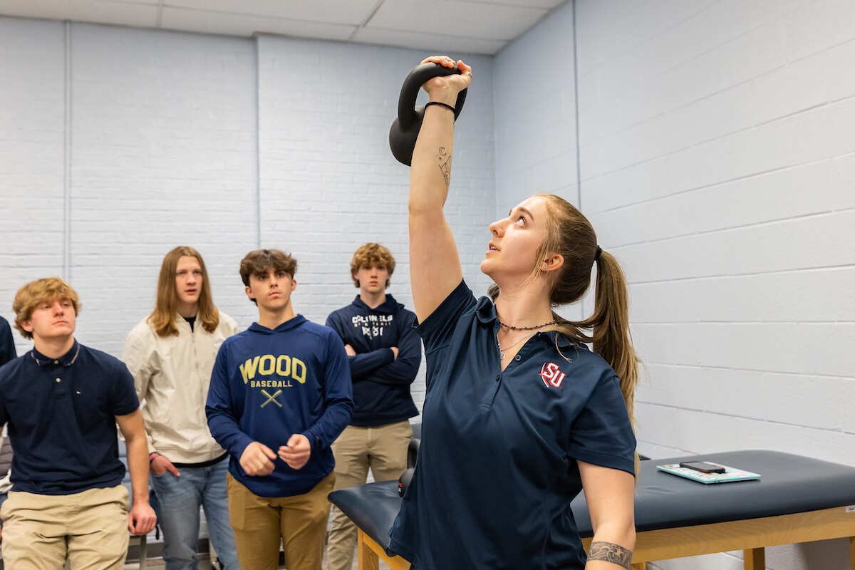 Shenandoah University’s Division of Athletic Training Hosts ‘A Day In The Life’ Event Local high school students participated in interactive sessions led by Shenandoah MSAT students, faculty