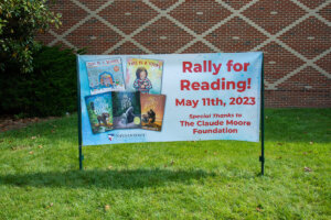 Rally for Reading sign outside of Ohrstrom-Bryant Theatre.