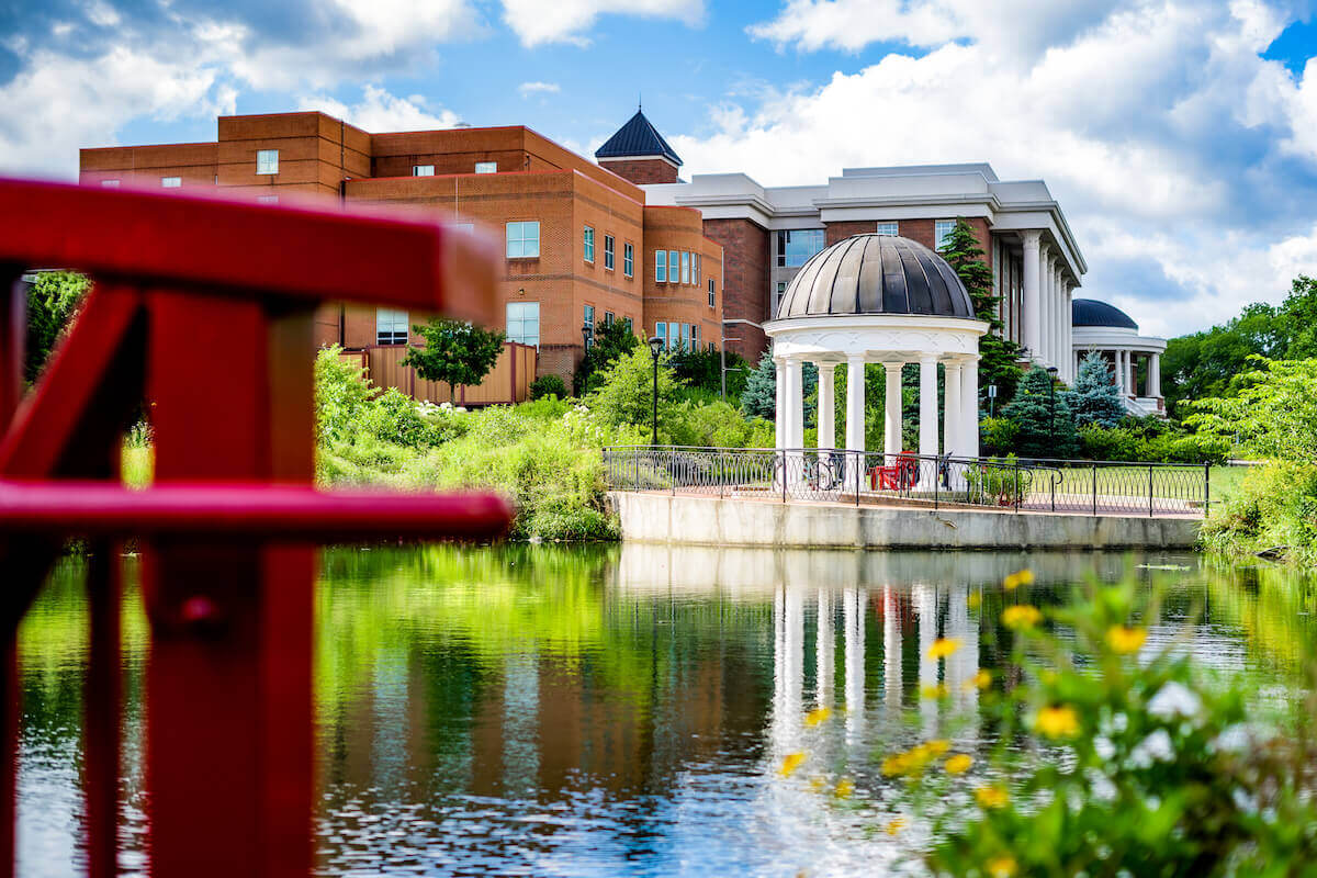 Shenandoah University Participating In Virginia Private College Week Prospective students who visit SU will be entered to win Amazon gift card and are eligible for application fee waiver
