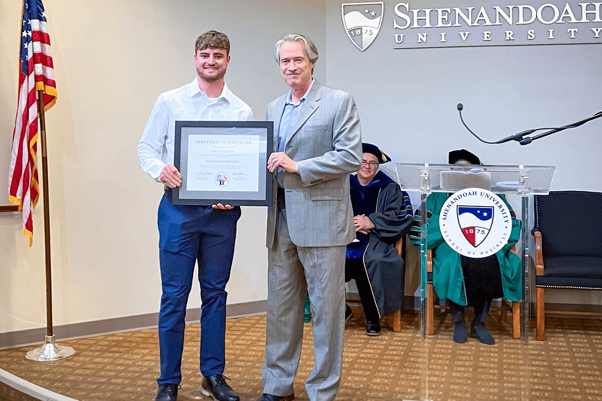 Pioneering Sustainability Swafford ’24 Completes First Sustainable Business Certificate