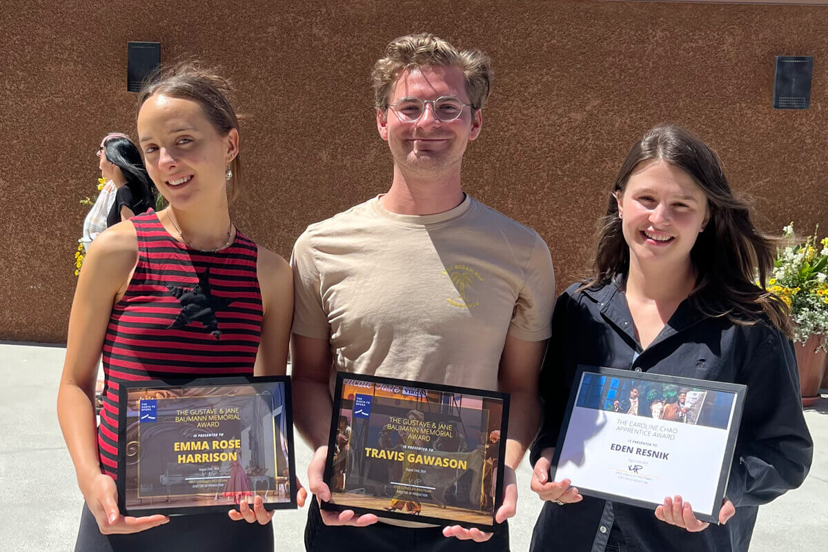 Gawason ’25 Excels in Sante Fe Opera’s Apprentice Program, Wins Award