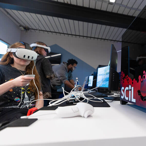 Students working in SCiL lab using virtual reality tools