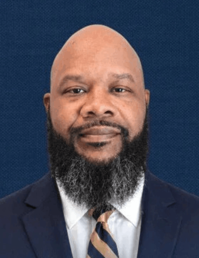 Willie Lewis '10
